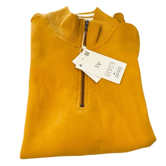 Denim & Flower Gold Zip Up Sweater - Picture 8 of 11